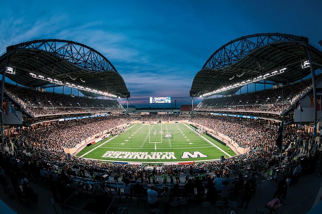 刘若钒庆祝海港队夺冠：人生第一个中超冠军🏆